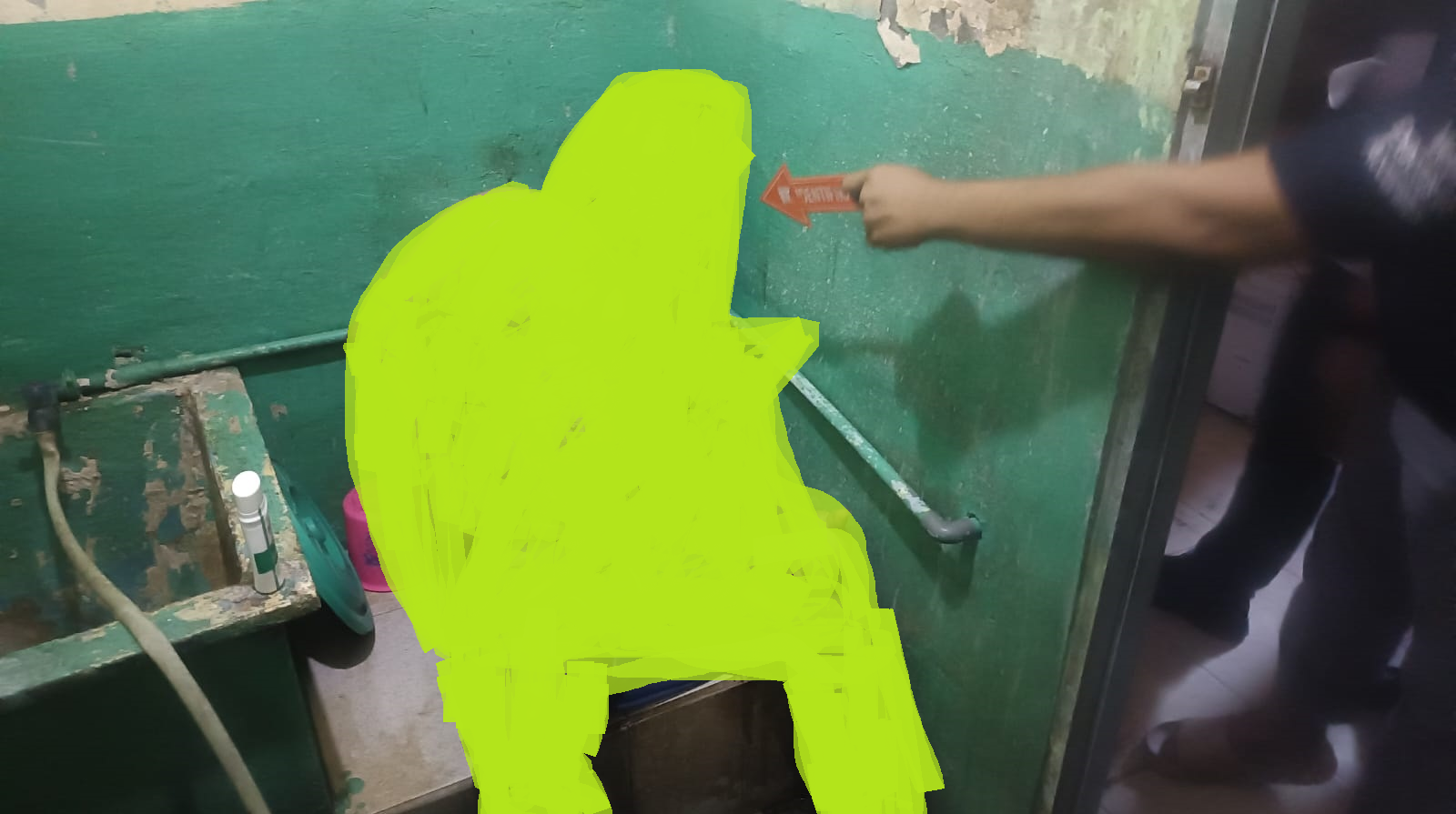 Pria 56 Tahun Ditemukan Membusuk di Rumah