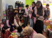 Semangat Kartini, Srikandi PLN UIP3B Kalimantan Salurkan Puluhan Buku untuk Anak-Anak PAUD di Banjarbaru