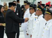 Bupati Shalahuddin Mutasi Massal Pejabat