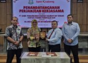 PT. Bank Kalteng Cabang Pangkalan Bun Bersama Kejari Kobar Lakukan Penandatanganan Perjanjian Kerja Sama