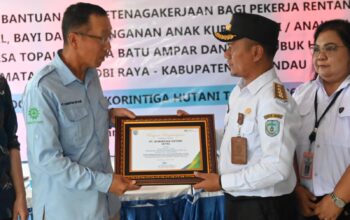 PT KTH Salurkan CSR untuk 3 Desa di Lamandau, Bupati Rizky Aditya Ucapkan Apresiasinya