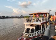 Menikmati Senja di Pelabuhan Rambang, Pesona Sungai Kahayan yang Tak Pernah Membosankan