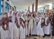 TAMPUNG ASPIRASI GENERASI MUDA-Rindukan Sosok Panutan, Andina Narang Disambut Meriah Ratusan Siswa SMAN 1 Pangkalan Bun
