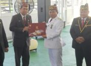 Bupati Wiyatno Serahkan Penghargaan kepada ASN Berdedikasi Tinggi