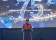 MOMEN REUNI ALUMNI-Jalan Utama Memerdekakan Seseorang, Yaitu Mengangkat Martabat Manusia