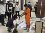 17 Adegan Rekonstruksi Tragedi Tumbang Kalemei- Detik-detik Aipda Yudhi, Aiptu Sumariyanto dan Bripda Nopandri Disiksa Secara Sadis hingga Tewas