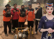 Andina Narang Bantu Mesin Air untuk Relawan Karhutla Petuk Katimpun