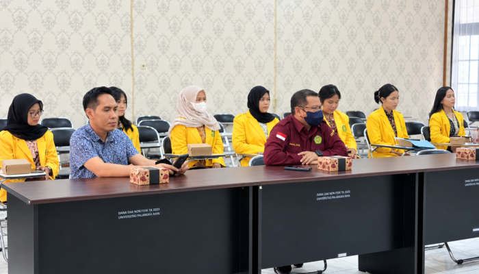 Delapan Mahasiswa UPR Diterjunkan ke Sekolah Binaan YBHP melalui Program Guru Muda