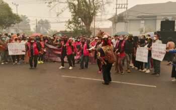 Garda Datangi Kantor Gubernur Dukung Pemerintah Menanggulangi Karhutla  ‎