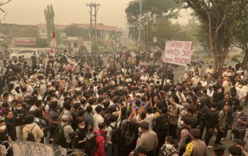Aksi Jilid IV Aliansi Kalteng Melawan, DEMO LAGI, Massa Desak Penanganan maksimal Karhutla